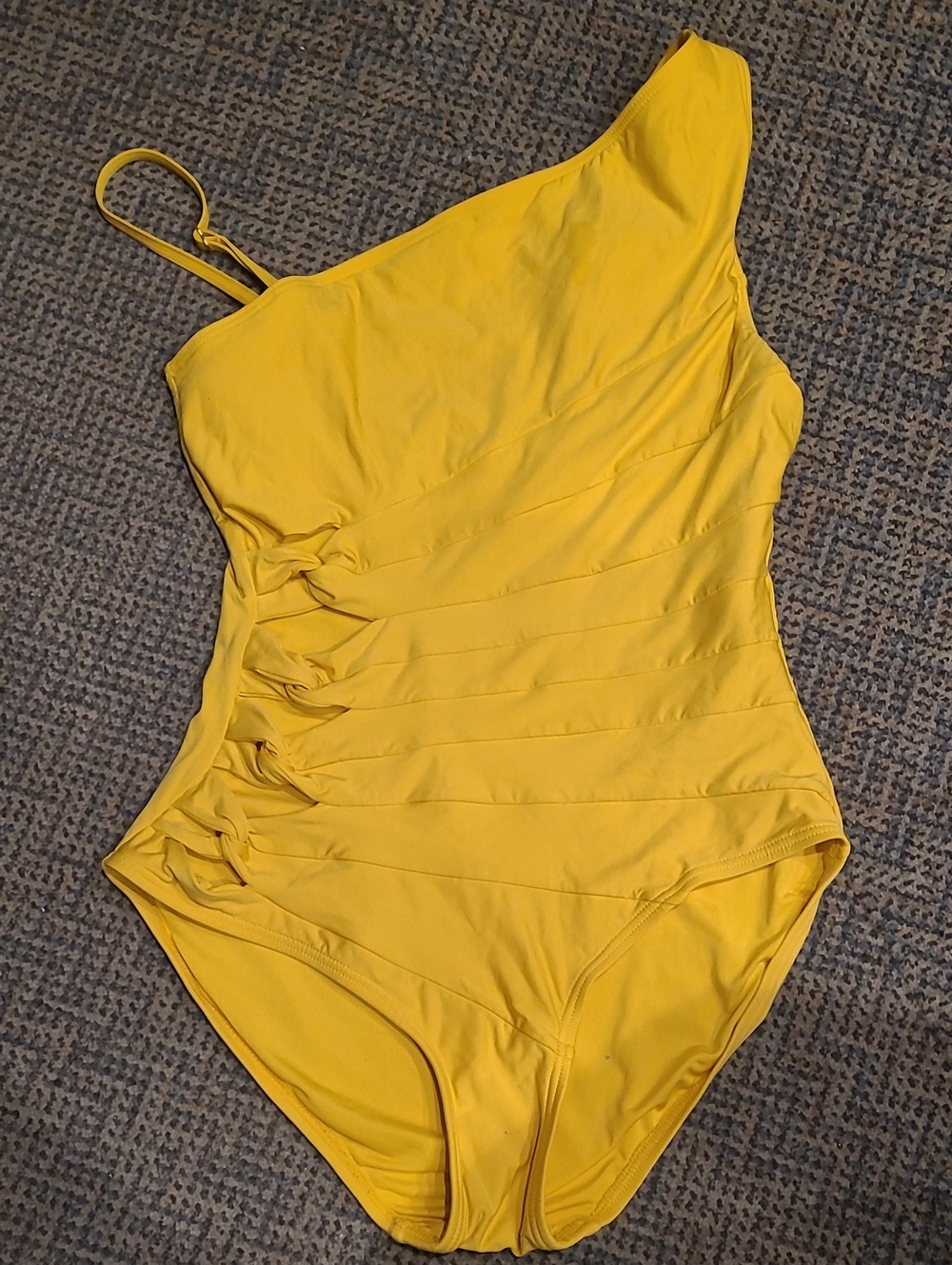 Carmen Marc Valvo Bright Yellow One-Shoulder Ruched Swim One-Piece